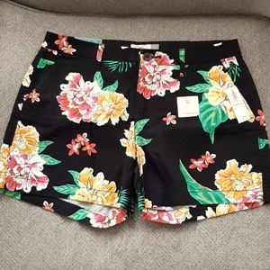 NWT Women's Old Navy Shorts, Black, Pink, Orange Floral, Sz 4